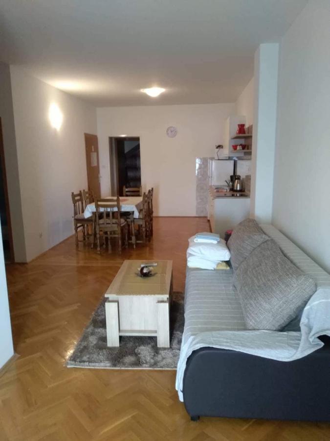 Apartmani Ruzmarin - Seget Donji, Trogir Exteriör bild