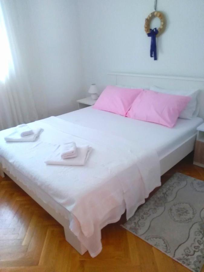 Apartmani Ruzmarin - Seget Donji, Trogir Exteriör bild